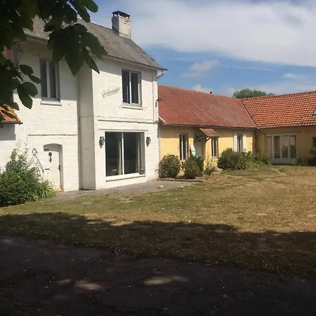La Canardiere Homestay Pende
